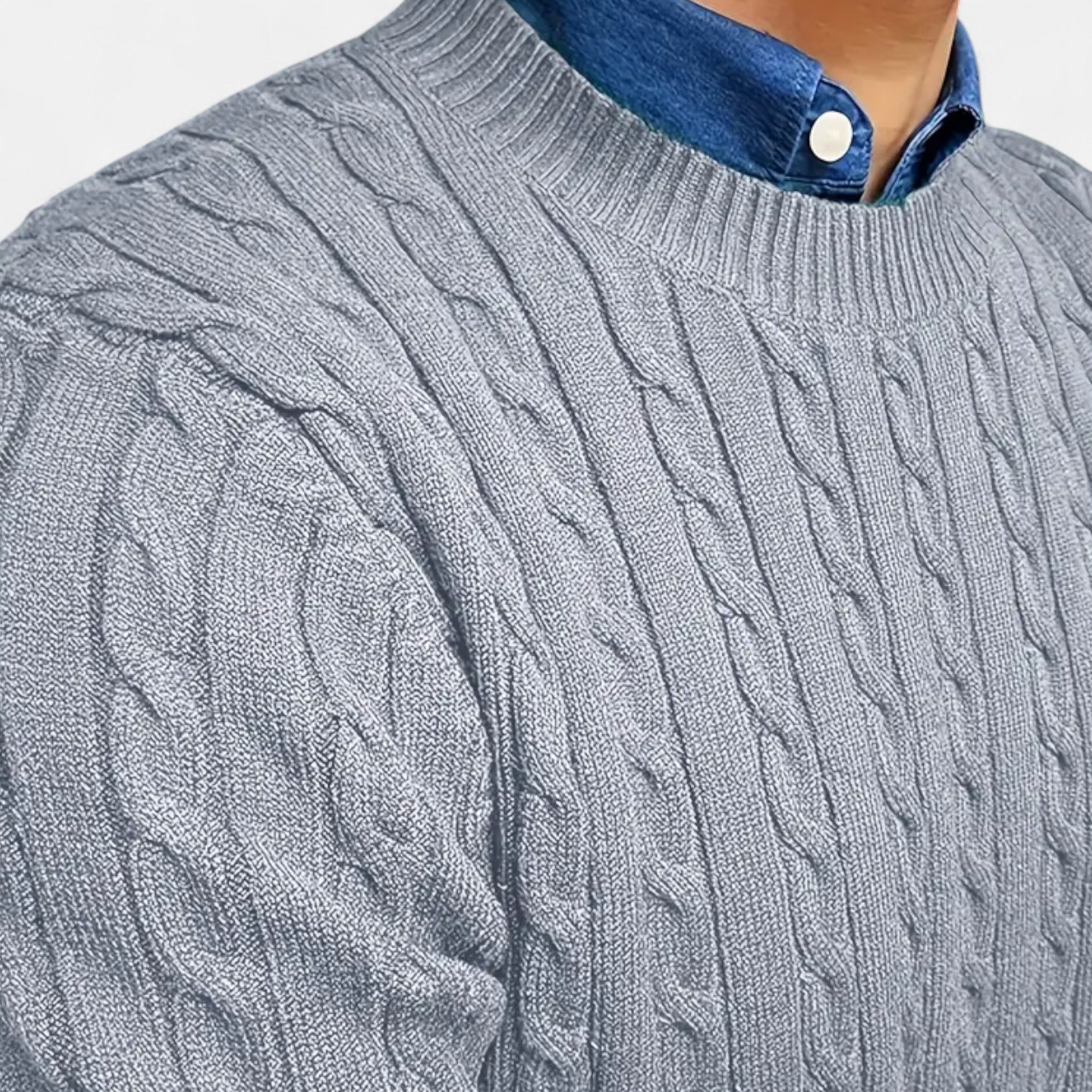 Men’s Round Neck Twisted Knit Pullover