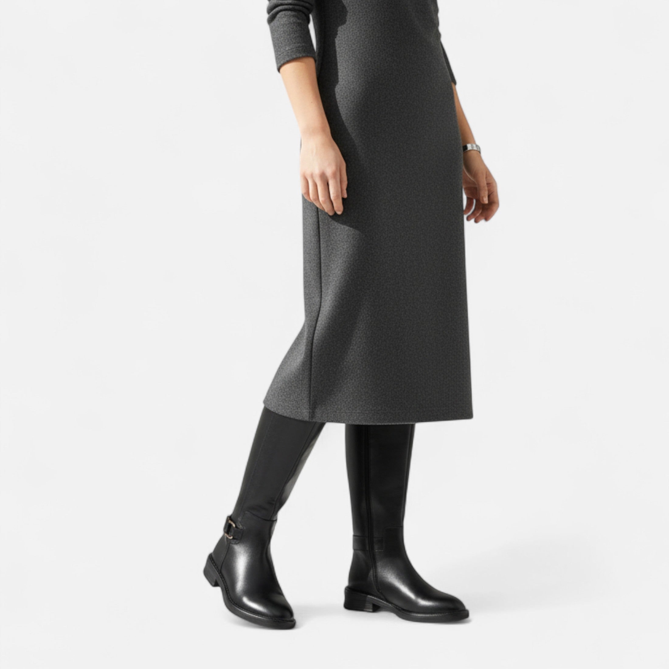 Women’s Knee-High Riding Boots Vintage Buckle Elegance